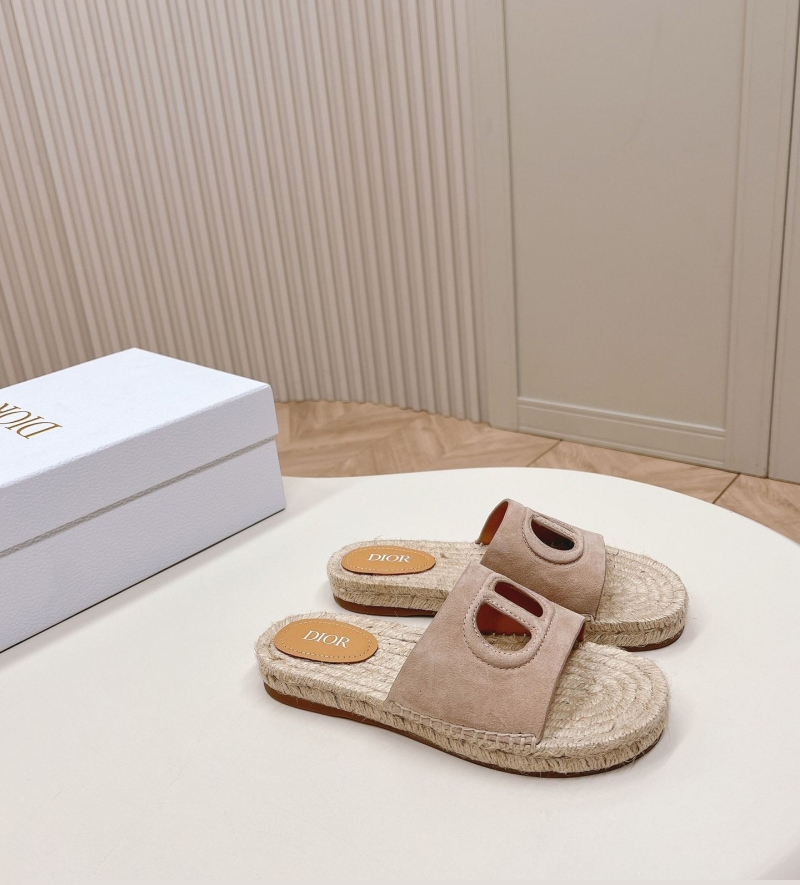 ch**an D*or slippers